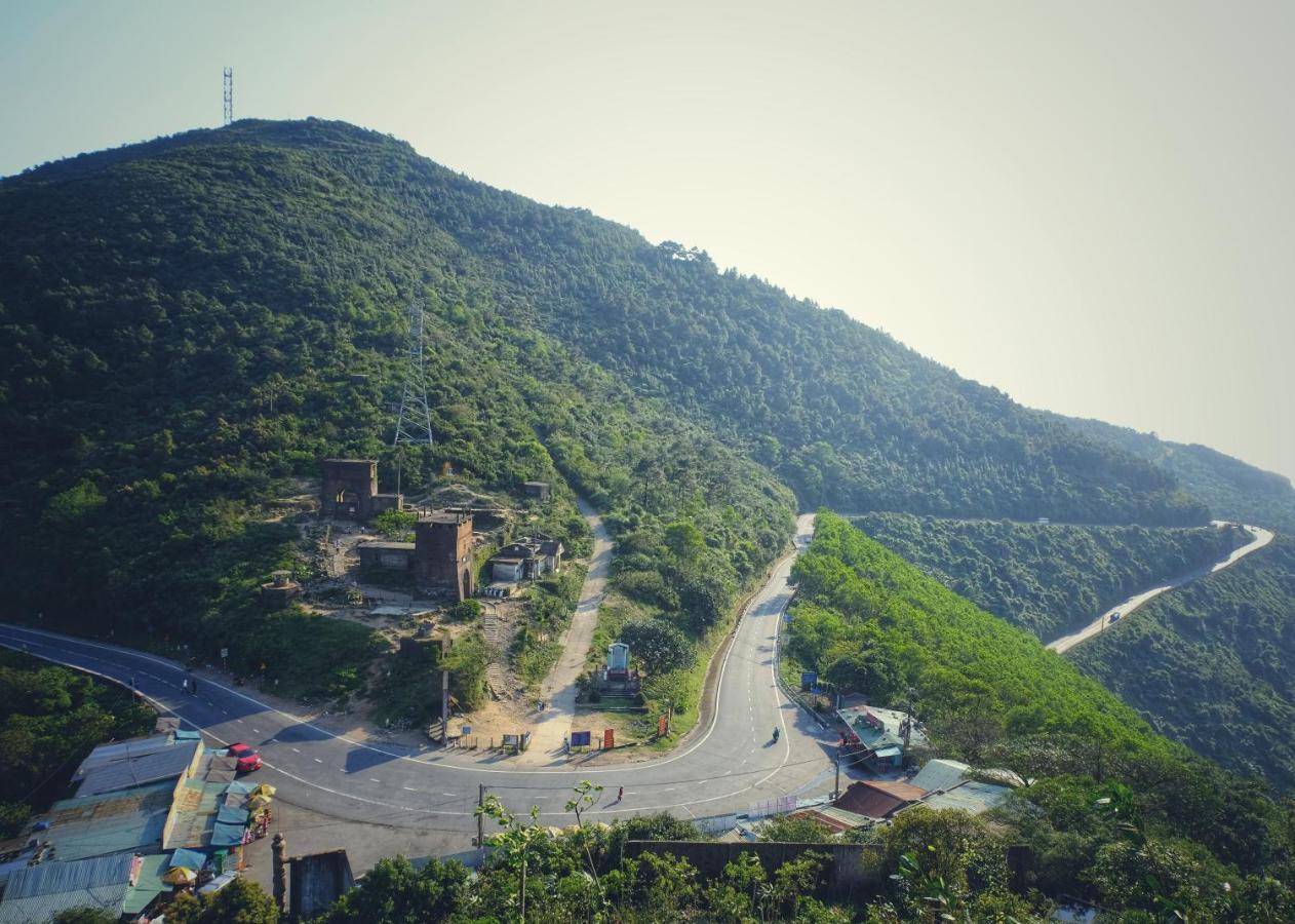 Khách sạn Dreamy Sky - Nhỏ Hướng Sân Bay 2*